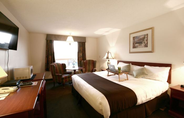 Foxwood Inn & Suites Drayton Valley
