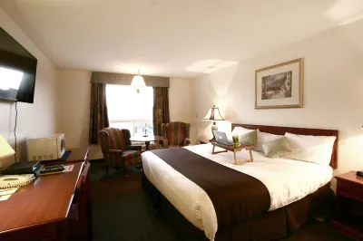 Foxwood Inn & Suites Drayton Valley โรงแรมใน