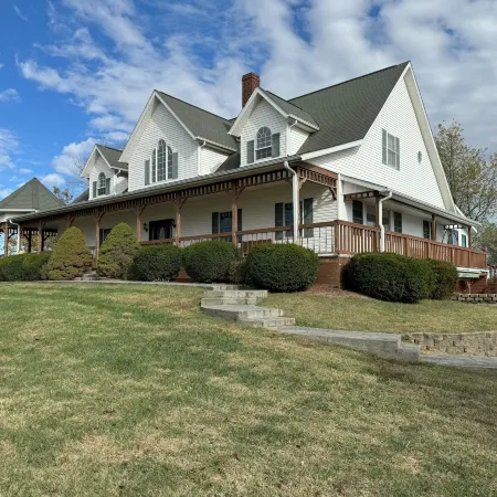 Heritage Homestead Inn