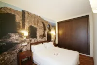 Apartamentos Ardales Hôtels à : Guadalteba