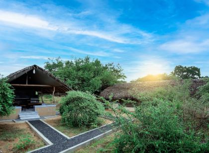 Yala Wild Hut