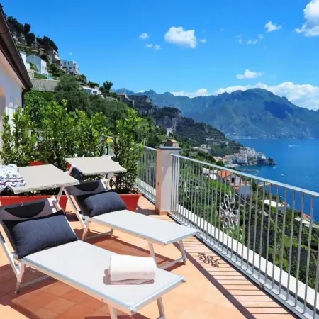 Amalfi Blu Retreat Отели в г. Амальфи
