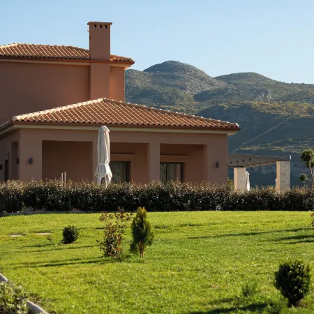 Reveli Suites