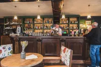 Bel and the Dragon-Odiham Hotels in Odiham