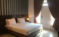 Grand Mega Hotel Hotel di Siantar Timur