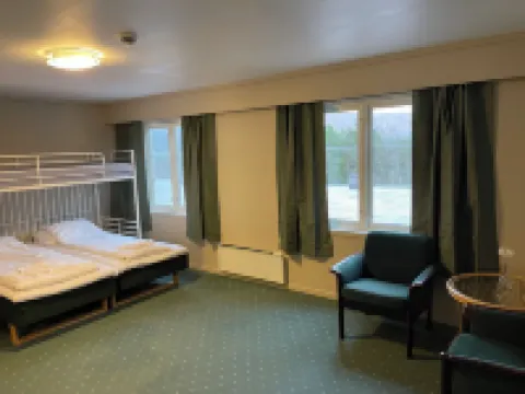 Kårdal Fjellstove โรงแรมในVoss