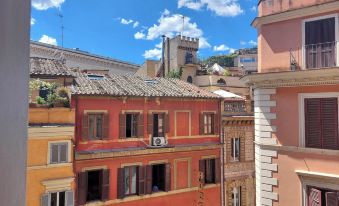 Comodo Appartamento Con Due Stanze Al Colosseo