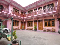 Shwe Nadi Guest House Hotels near Shwe Leik Too Temple