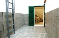 La Scalinata di Chiaia