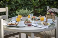 Amalia Hotel Olympia - breakfast