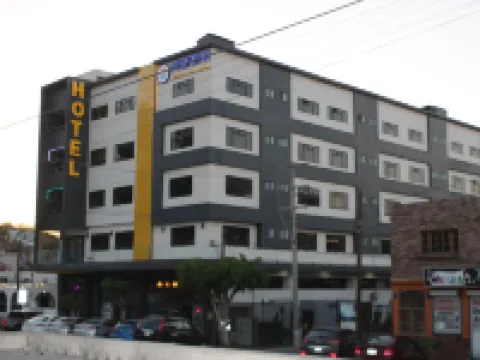 使命11 蒂華納酒店