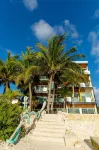 Angelina 28 Beachfront by Nah Hotels