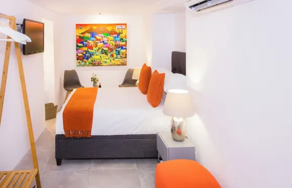 阿爾米亞拉旅館