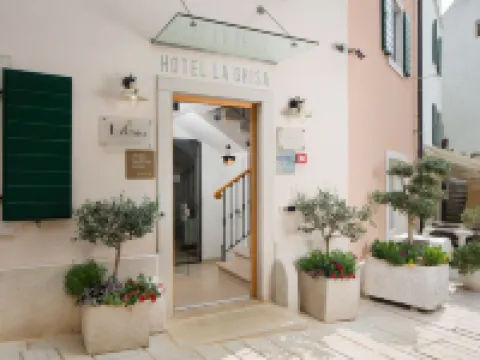 Hotel la Grisa Hotels in Bale