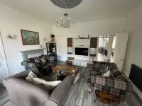 Isle of Bute Blissful Retreat- Stunning 3 Bed Flat Hotels in Rothesay