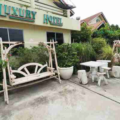 럭셔리 호텔 Hotel Exterior