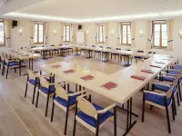Hotel Und Landgasthof Altwirt Hotels in Holzkirchen