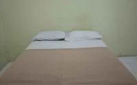 Hotel Wisnu Klaten - 2-Star