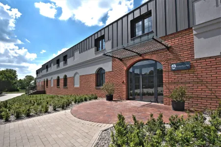 Ignasiak Hotel Отели в г. Некля