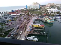 熱帶天空牧場汽車旅館