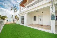 Maximum Beach Hotel Hotels in Corozal