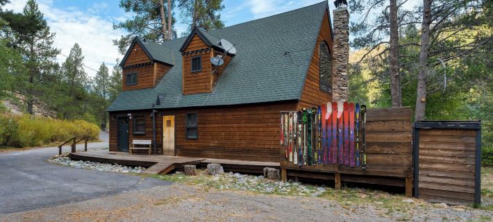 Riversong Lodge by AvantStay Ξενοδοχεία στην πόλη Truckee