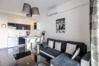 Welcoming Apartment - 1bd/4p - Croisette Hotels in Pointe Croisette