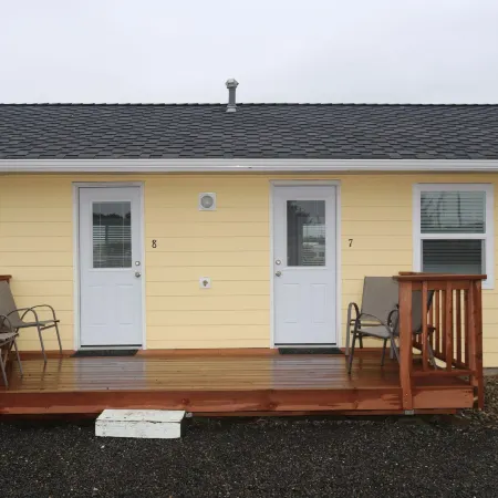 The Lowtide Motel
