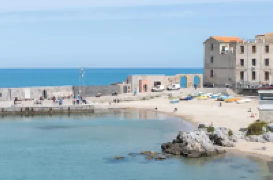 Meravigghia Apartment