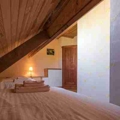 Romantic Stay in a Medieval Castle with Pool and Restaurant Among Others. Rooms