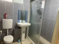 2Beds Apt Next to United Nations Hill and Sea View