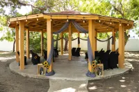 Solace by the Sea Hotels in Coto