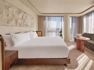 Mondrian Gold Coast