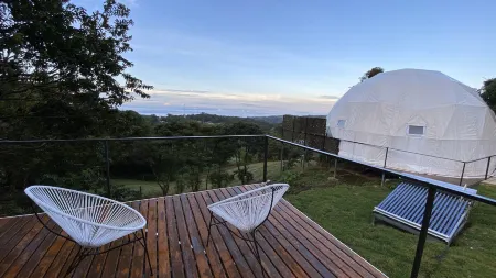 FéLIZA Rainforest Domes