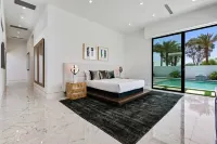 Sleeps 23 Luxury Villa w Pool Hot Tub Pickleball Court Bravo Villa 10