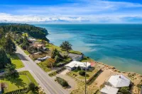 @ Marbella Lane - Seas the Bay sanctuary Hotels in Coupeville