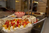 Vallér Montanha Hotel - servizio colazione