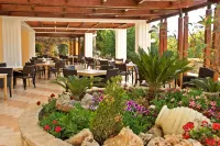 Crithoni's Paradise Hotel