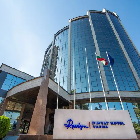 Rosslyn Dimyat Hotel Varna Отели рядом с достопримечательностью «Летний театр»