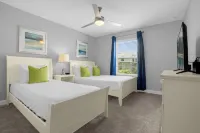 Champions Gate Resort Home w BBQ Pool Hotel di Four Corners