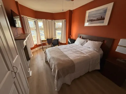 Buffalo Guesthouse Hotels in Buffalo