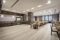 Briseh Hotel Al Khobar - Breakfast