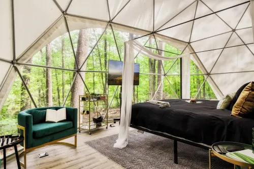 Cozy Glamping Dome PERFECT for couples near Brimstone and Big South Fork