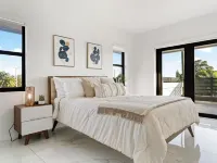 July Special! Modern 4Br - Private Yard & Grill, Near Coral Gables & Mia Airport Hotels in Westchester