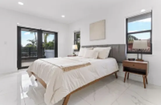 May Special! 4Br - Private Pool, Grill, Near Coral Gables & Mia Airport