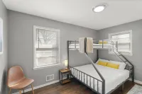 Kansas Escape with Movie Room, Hot Tub, Mini Golf, Pickleball, Game Room & more!