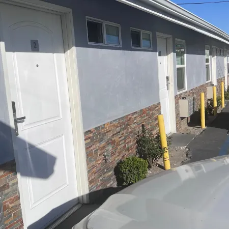La Perla Motel