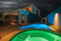 Tuscany Residence Aruba - Hot Tub