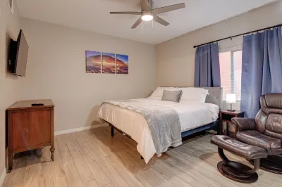 Welcome to Hawk Ridge Retreat. Your oasis in beautiful Mesquite NV.