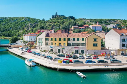 Hotel Kanjon Zrmanje Hotels in Kruševo